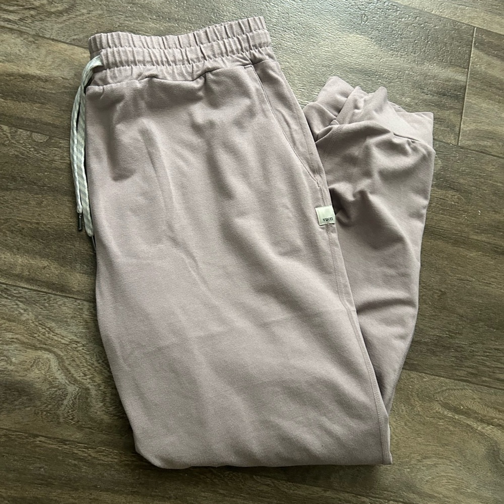 Vuori jogger size meduim in mauve